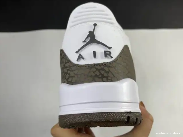 Cheap Retro Mocha 3 (2018) 136064-122 Jordan Air 0609